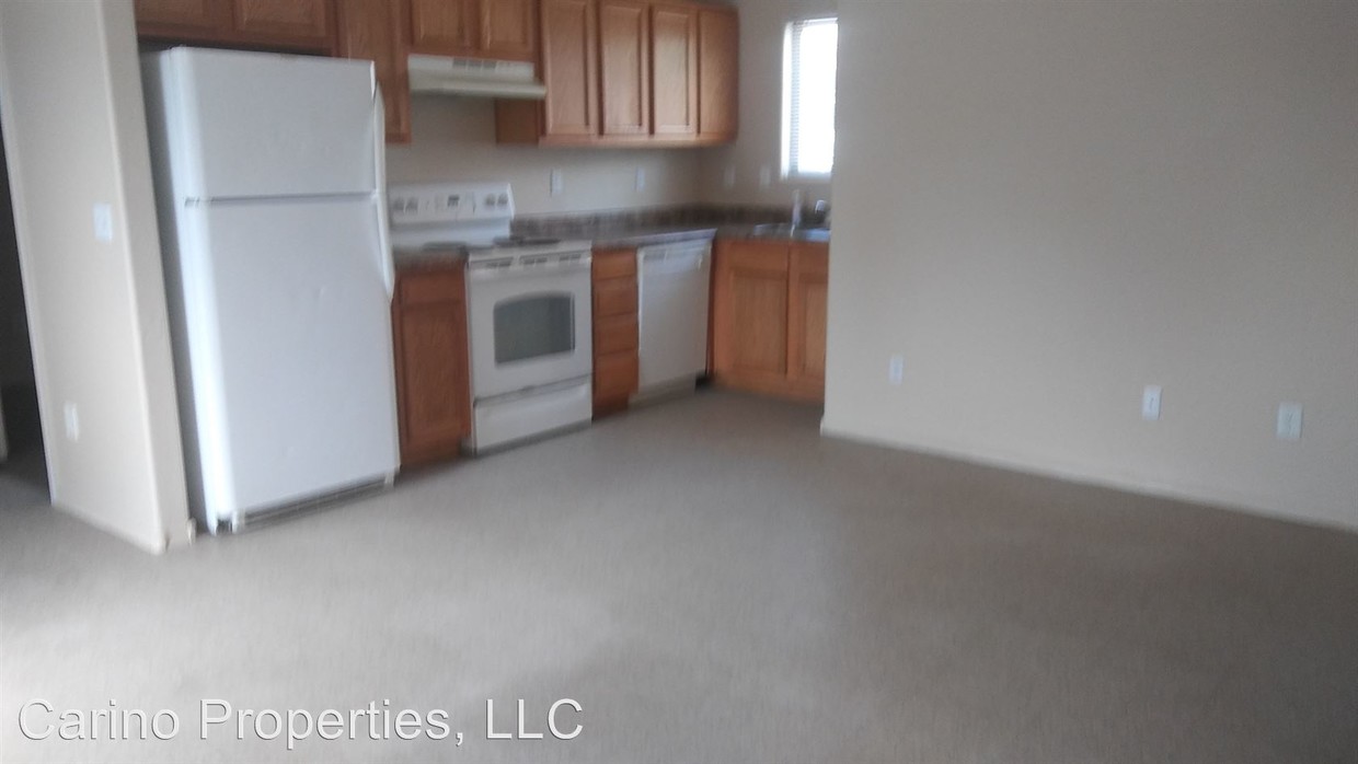 Foto principal - 4 br, 2 bath Apartment - 1100 E Mohave st