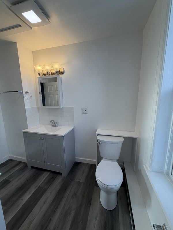 Foto del edificio - 241 Saratoga St