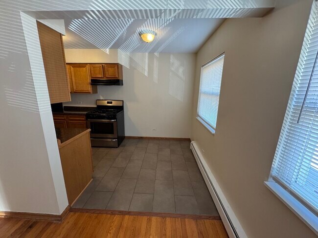 Foto del edificio - 3057 N Narragansett Ave