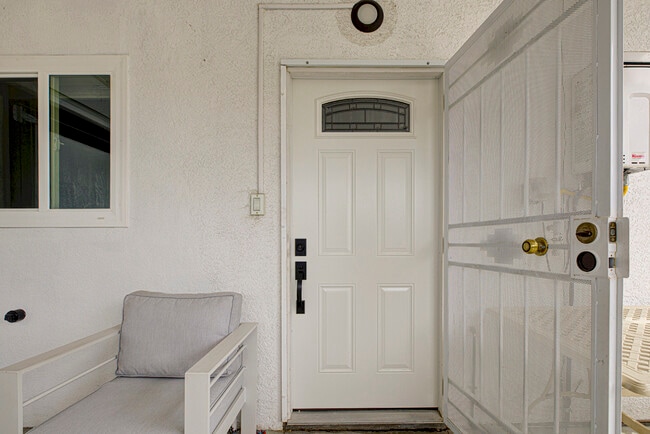 Building Photo - 16615 Los Alimos St