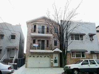 Primary Photo - 188 Sherman Ave