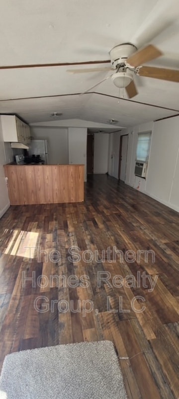 Building Photo - 312 Co Rd 135