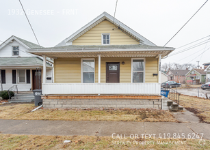 Building Photo - 1932 Genesee St