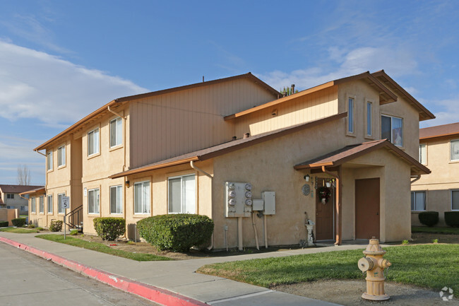 Building Photo - Firebaugh Garden Apartments