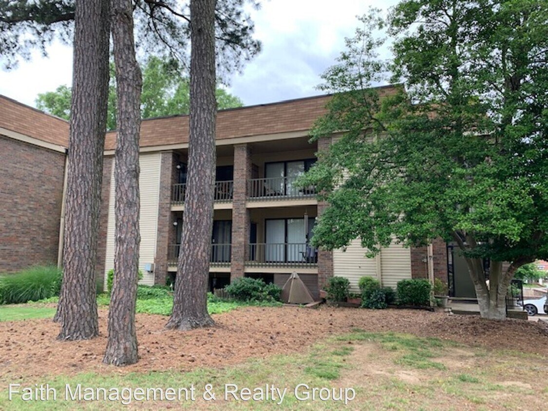 Primary Photo - 1 br, 1 bath House - 1855 Poplar Woods Cir...