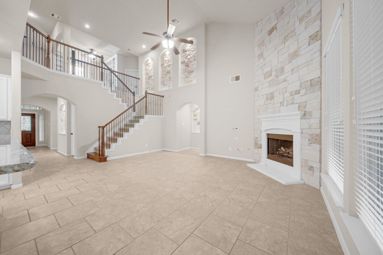 Foto principal - 323 Kinderwood Trail