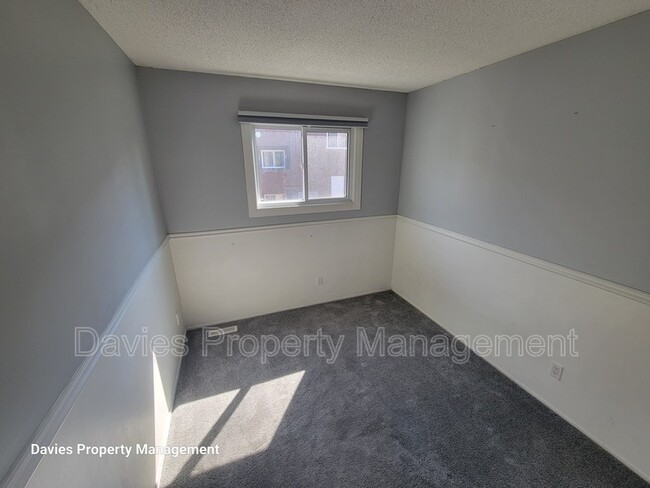 Building Photo - 128 Kaskitayo Ct NW
