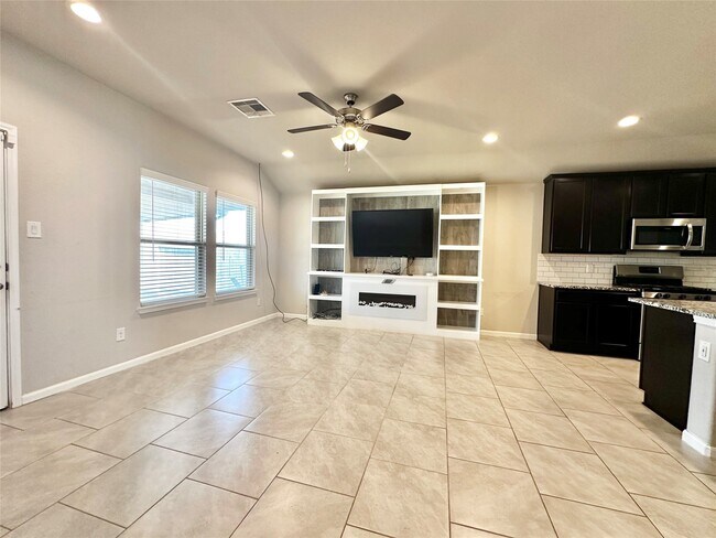 Foto del edificio - 18330 Arcola Bay Ln