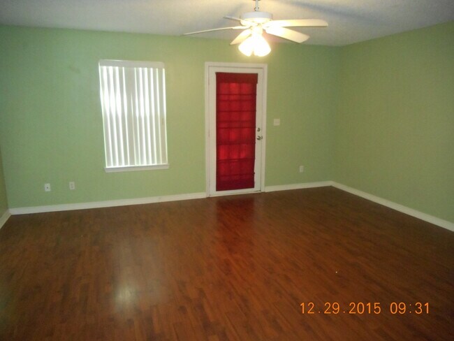 Foto del edificio - 507 Keystone Rd