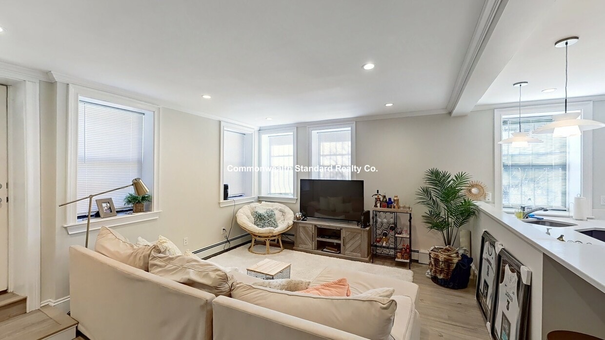 Photo - 31 Glenville Ave. Unit 31