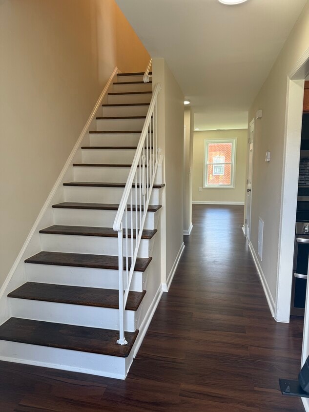Foto principal - 7147 Cross St
