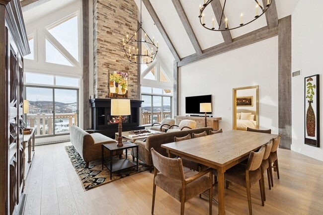 Photo du bâtiment - 168 Chem. au Pied de la Montagne