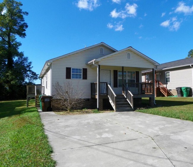 Building Photo - 218 Beddington St