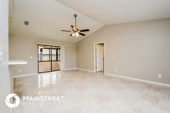 Building Photo - 8360 Coral Dr