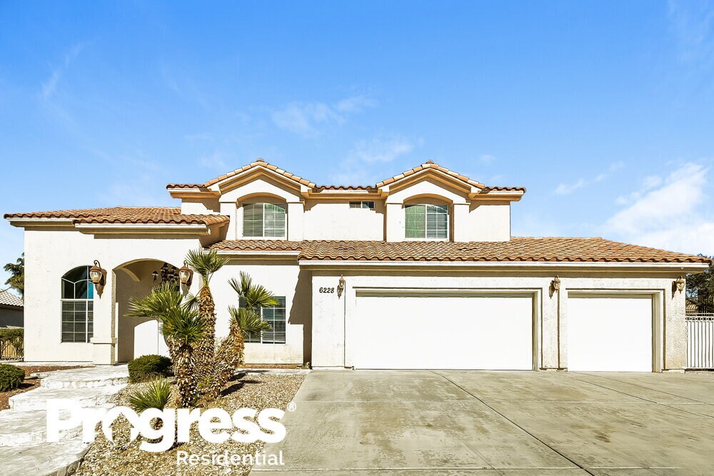 Foto principal - 6228 Morning Vista Dr
