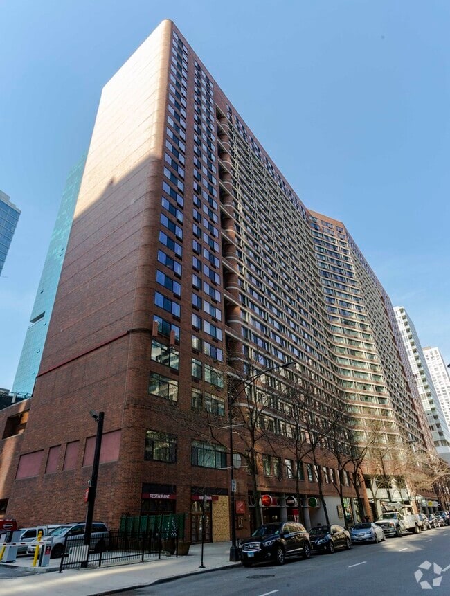 Building Photo - 211 E Ohio St