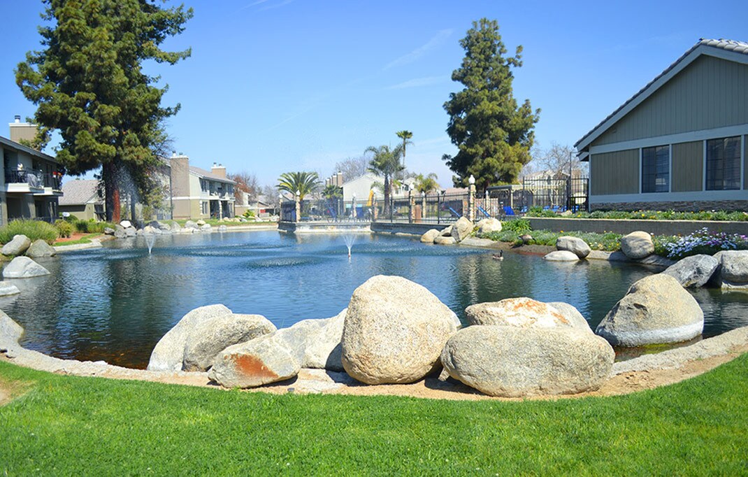 Edgewater Isle Rentals Hanford, CA