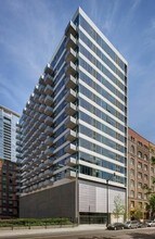 Building Photo - 1345 S Wabash Ave