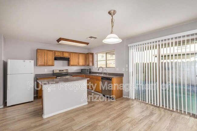 Foto del edificio - 9444 W Jamestown Rd