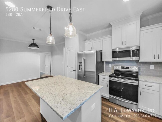 Building Photo - 5280 Summerfield E Dr