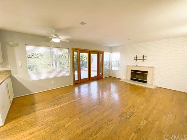 Foto del edificio - 5888 Thornhill Dr