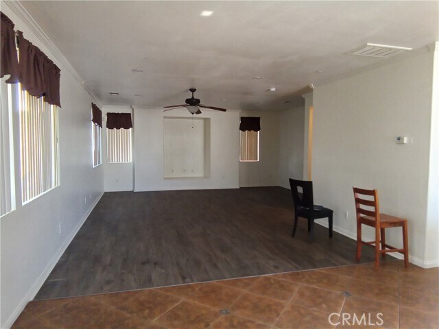Foto del edificio - 6820 N Melvin Ave