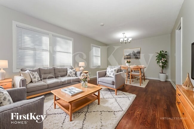 Foto del edificio - 8906 W 93rd St