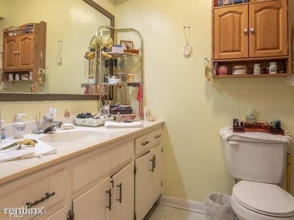 Foto del edificio - 4 br, 3 bath House - 49 Forest Rd