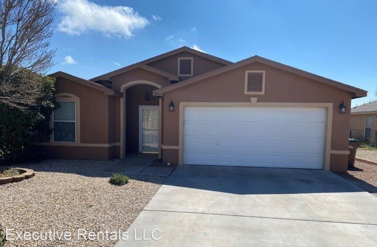 2945 San Miguel Ct, Las Cruces, NM 88007 House Rental in Las Cruces