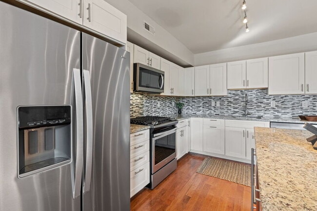 Foto del edificio - 1227 Carrollsburg Pl SW