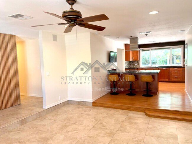 Foto del edificio - 13430 N 30th St