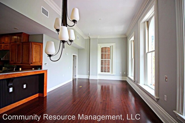 Foto del edificio - 1 br, 2 bath House - 113 South Street Unit...