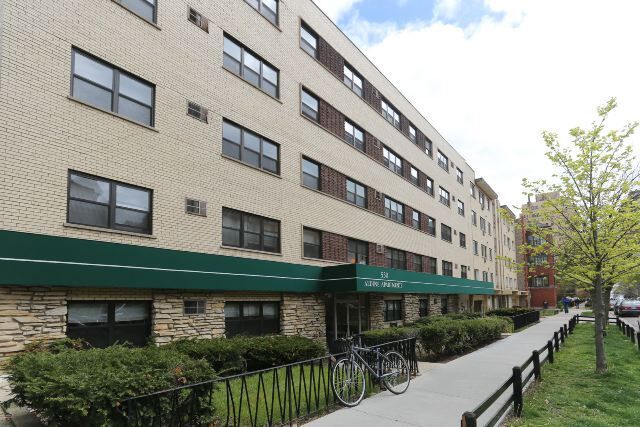 Building Photo - 443 W Aldine