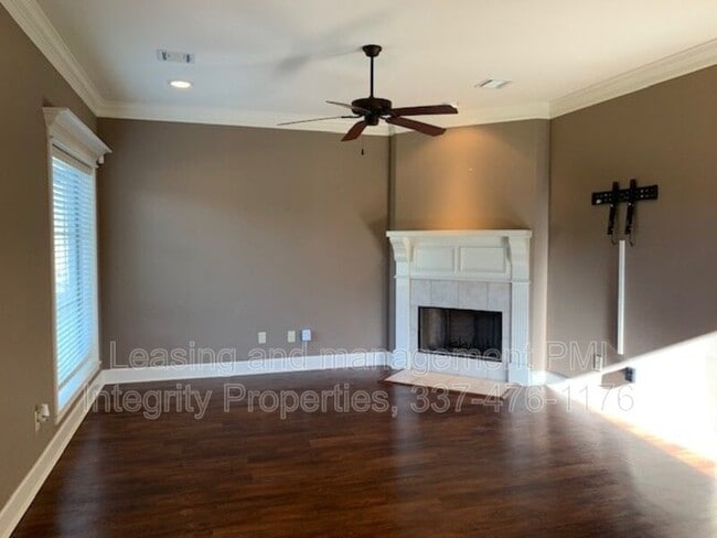 Building Photo - 209 Bentgrass Dr