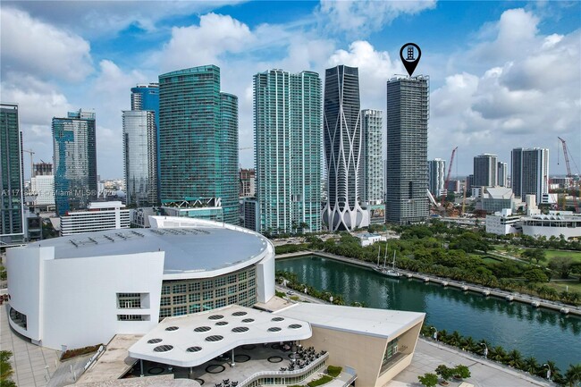 Foto del edificio - 1100 Biscayne Blvd