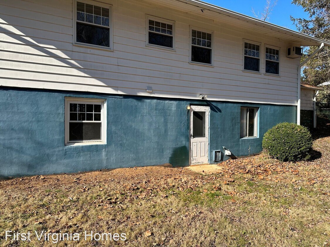 Primary Photo - 1 br, 1 bath House - 2510 Commonwealth Dr ...