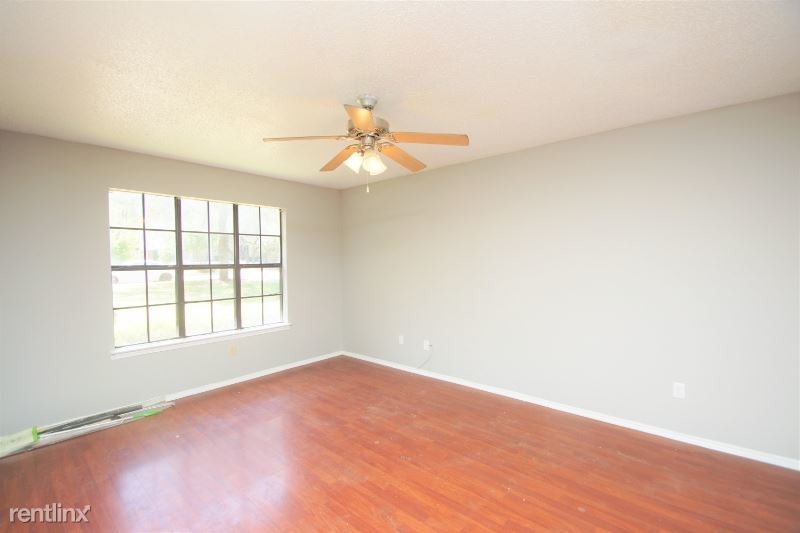 Primary Photo - 2 br, 2.5 bath House - 9606 Woodvale Dr