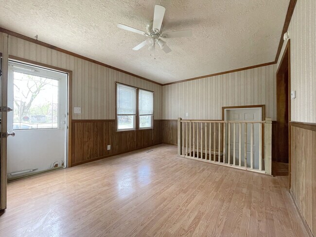 Foto del edificio - 1345 S Liberty St