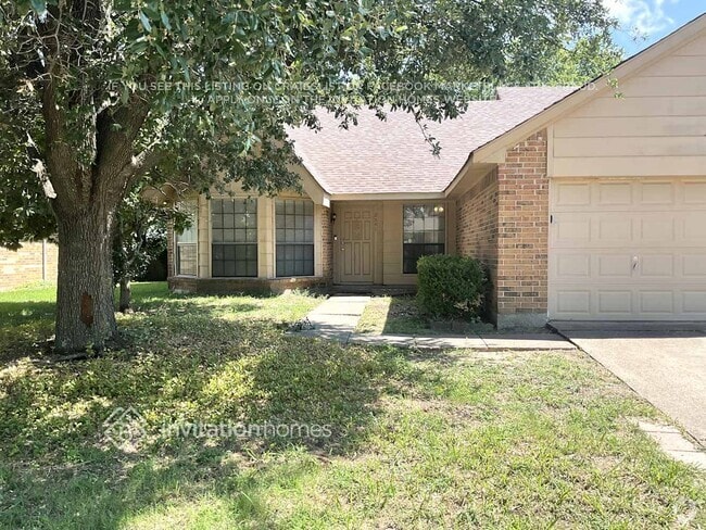 Building Photo - 2541 Rialto Way