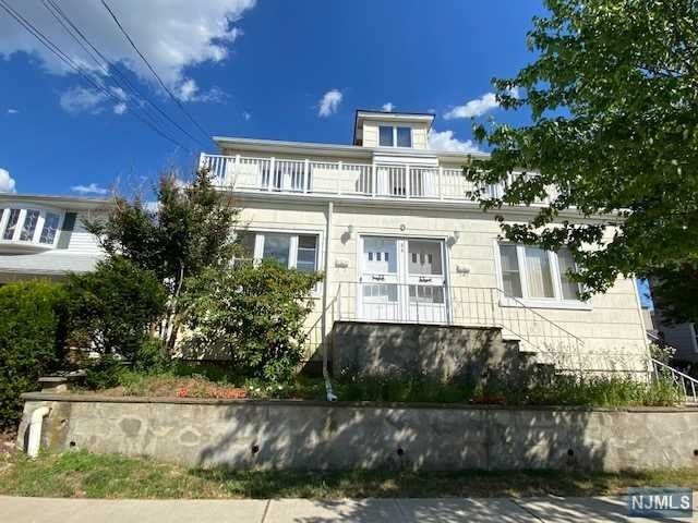 Foto principal - 84 9th St