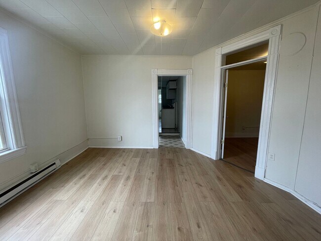 Foto del edificio - Clean & Updated 1BR Close to Downtown – $1200 Available Now