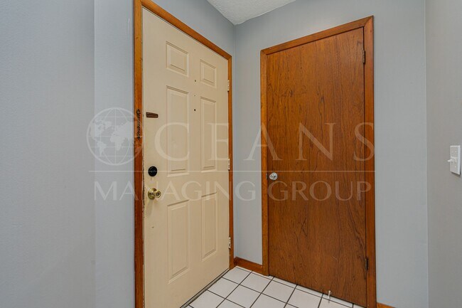 Foto del edificio - TOWNHOMES WEST, PORT ORANGE!