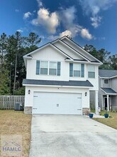 Building Photo - 156 Hamlet Ct