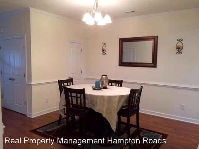 Foto del edificio - 4 br, 3 bath House - 1523 Linden Avenue