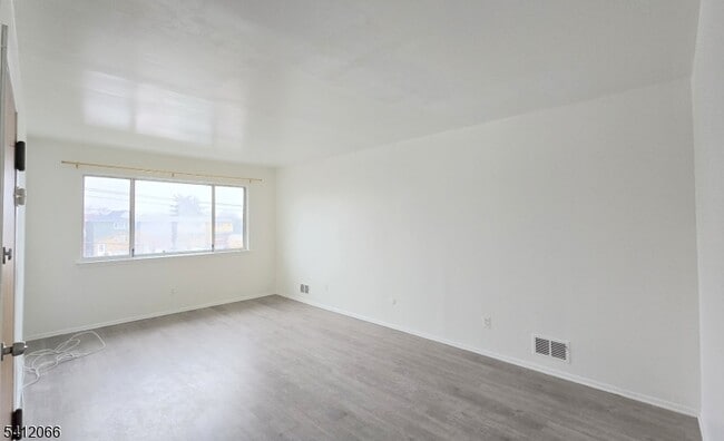 Foto del edificio - 619 Sussex St