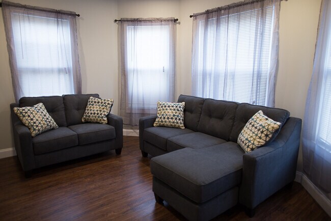 Living Room - 112 Ferris Place