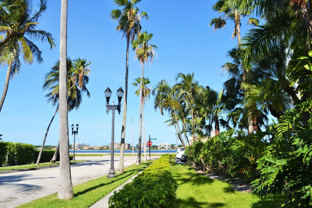 Photo - 917 N Flagler Dr (West Palm Beach, FL)