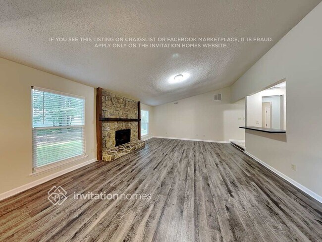 Foto del edificio - 4700 Cricklewood Ln