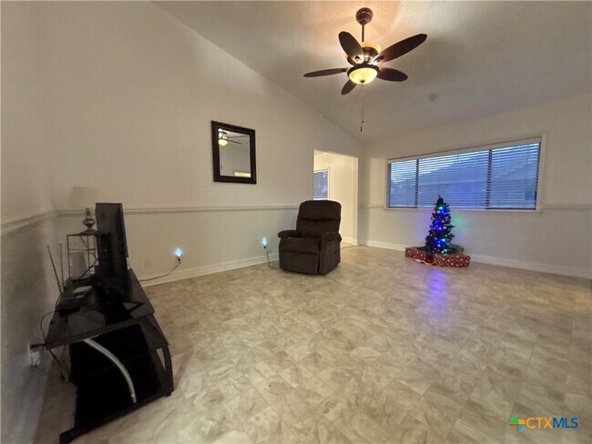 Foto del edificio - 205 Magdalena Dr