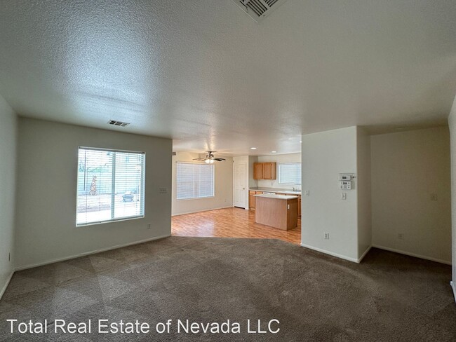 Building Photo - 3 br, 2.5 bath House - 5620 DoubleDay St.